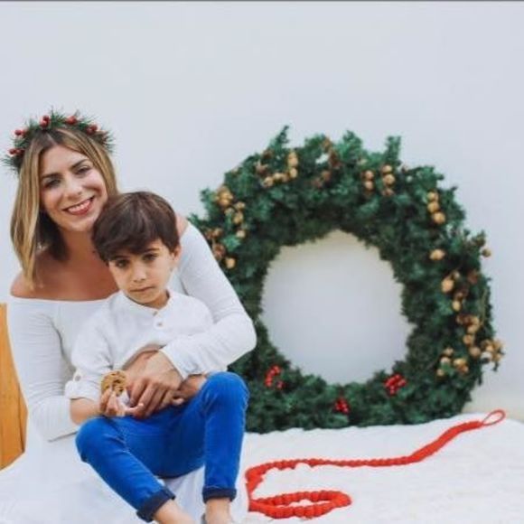 Meet your Posher, Vanessa - Picture 1 of 1